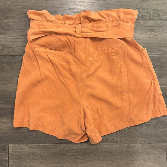 Brand New Blank NYC high waist Shorts size 28 - Picture 2 of 4